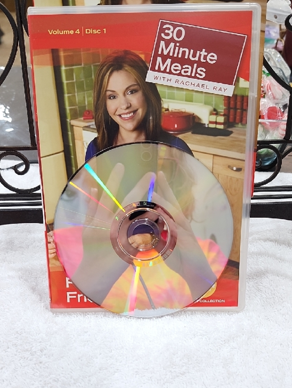 FOOD NETWORK 30 MINUTE MEALS WITH RACHAEL RAY DVD SET - Picture 3 of 11